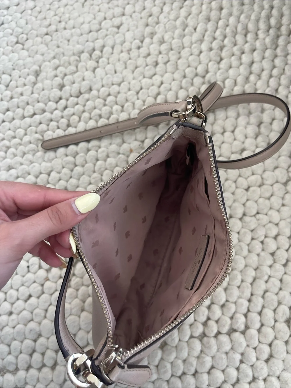 kate spade compact pebbled